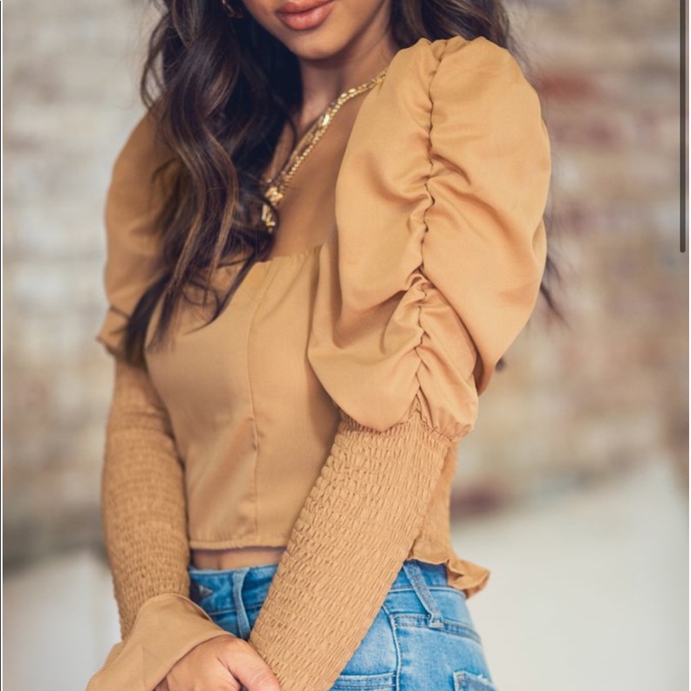 Romantic top - Picture 2 of 4